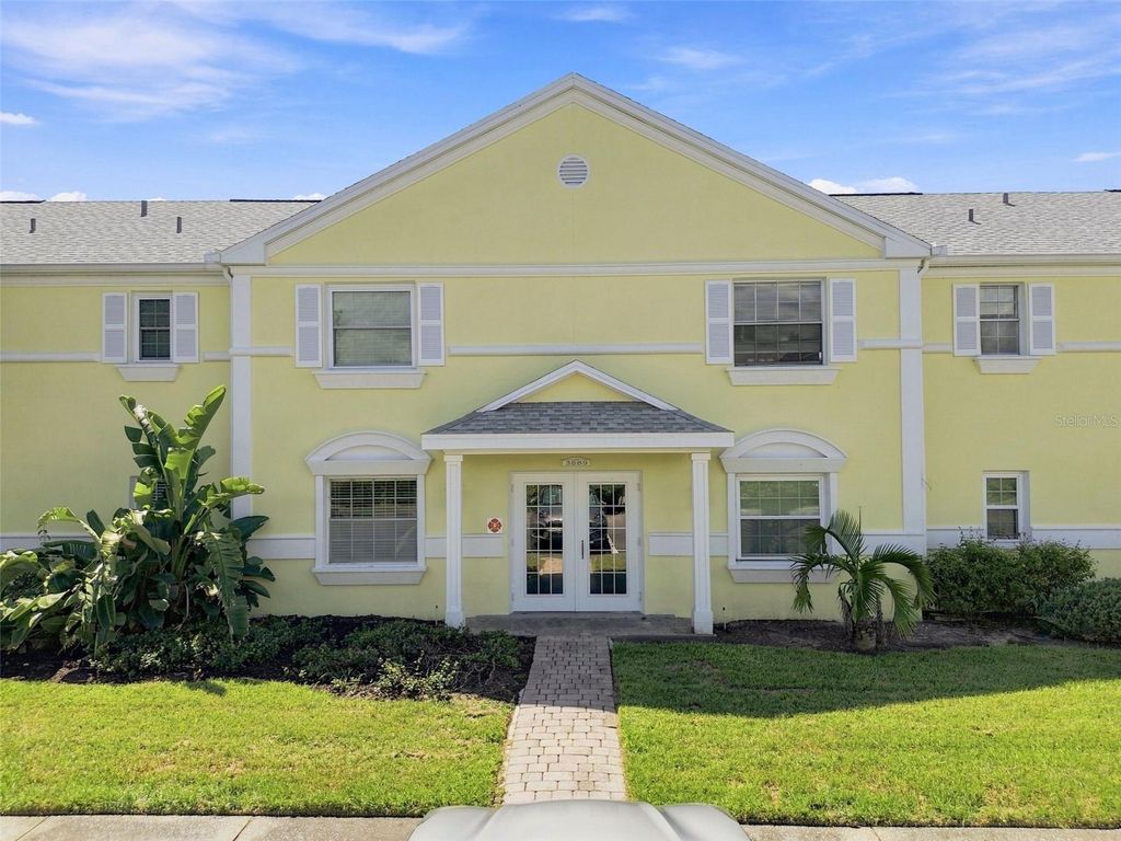 3889 POMPANO DRIVE SE A, St Petersburg, FL 33705