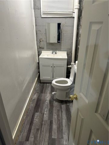 650 S Jones St, Petersburg, VA 23803