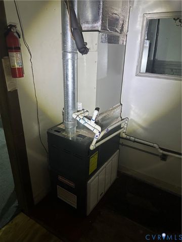 650 S Jones St, Petersburg, VA 23803