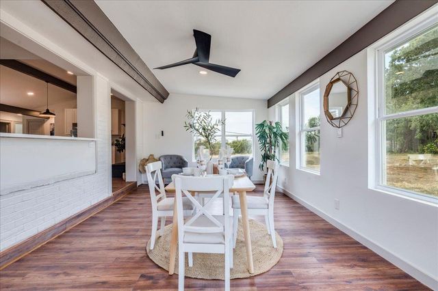1102 N Austin Ave, Georgetown, TX 78626
