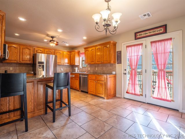 717 S 17th Street, Mcalester, OK 74501