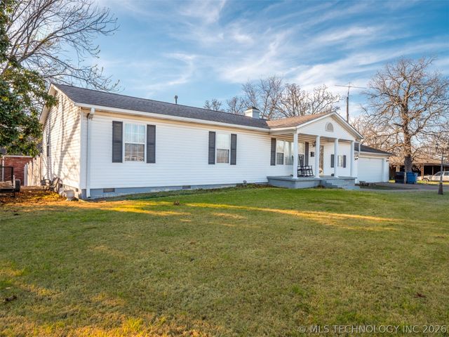 717 S 17th Street, Mcalester, OK 74501