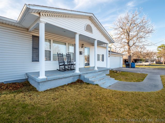 717 S 17th Street, Mcalester, OK 74501