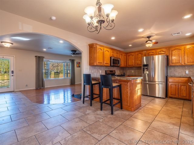 717 S 17th Street, Mcalester, OK 74501