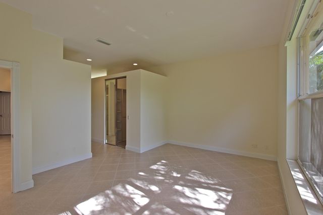 200 S Hampton Drive, Jupiter, FL 33458