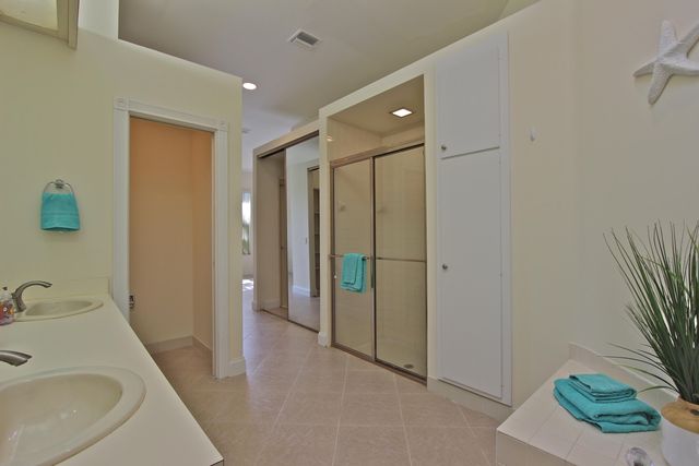 200 S Hampton Drive, Jupiter, FL 33458