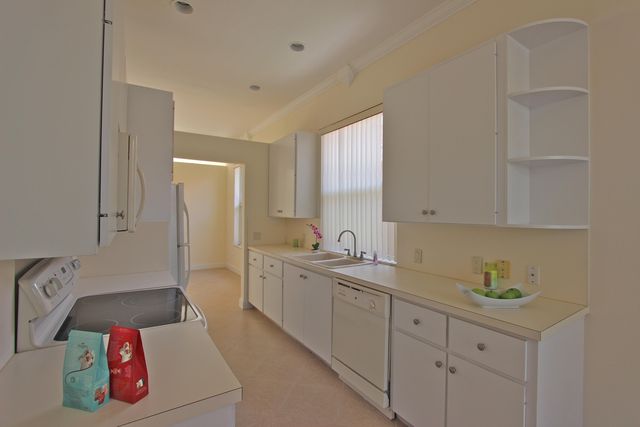 200 S Hampton Drive, Jupiter, FL 33458