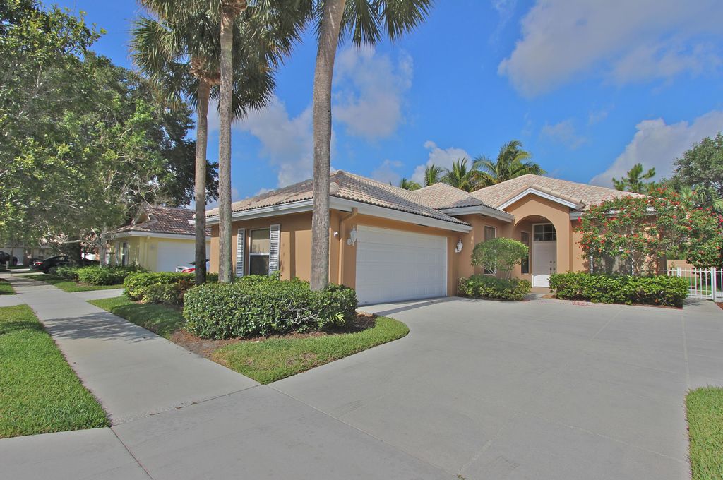 200 S Hampton Drive, Jupiter, FL 33458
