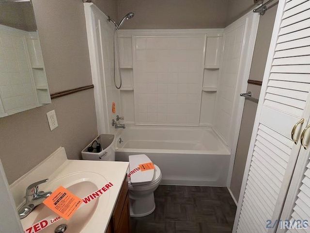 7601 Eichele Drive, Evansville, IN 47712