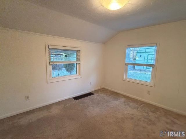 7601 Eichele Drive, Evansville, IN 47712