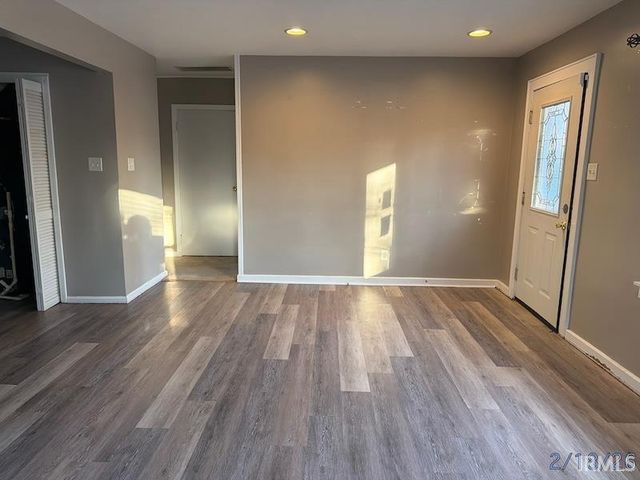 7601 Eichele Drive, Evansville, IN 47712