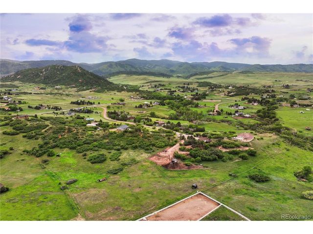 3850 Hopi Dr, Sedalia, CO 80135
