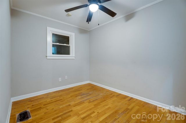 1813 Younger Avenue, Statesville, NC 28677