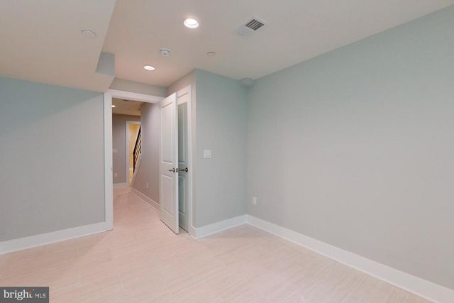 511 N PAXON ST, Philadelphia, PA 19131