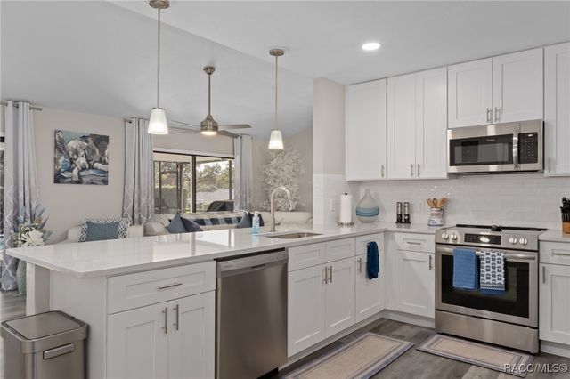 2334 N Alachua Point, Hernando, FL 34442