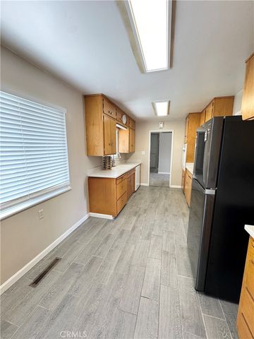 1101 E Monte Vista, Turlock, CA 95382