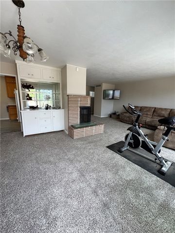 1101 E Monte Vista, Turlock, CA 95382