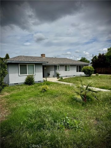 1101 E Monte Vista, Turlock, CA 95382