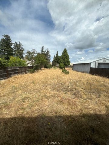 1101 E Monte Vista, Turlock, CA 95382