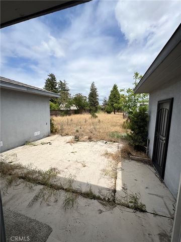 1101 E Monte Vista, Turlock, CA 95382