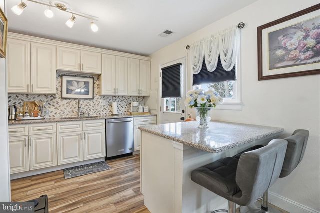 3137 SYCAMORE, Norristown, PA 19401