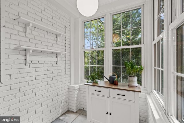 4452 Q ST NW, Washington, DC 20007