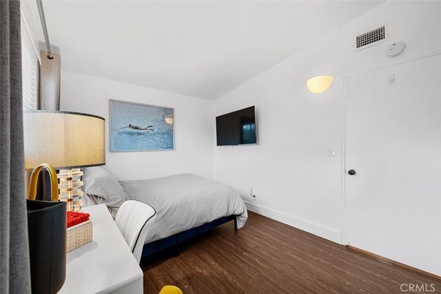 271 Rose Lane, Costa Mesa, CA 92627