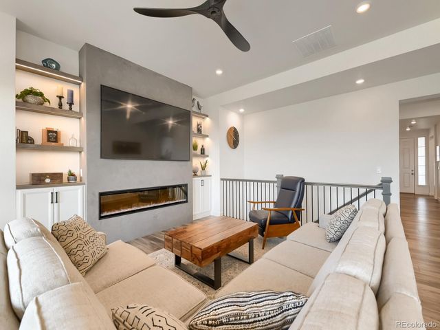 12735 Lake Port Street, Longmont, CO 80504