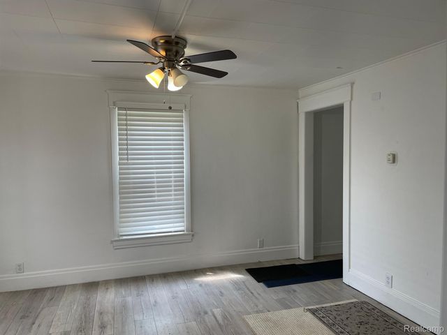 7562 Miller Road, Swartz Creek, MI 48473