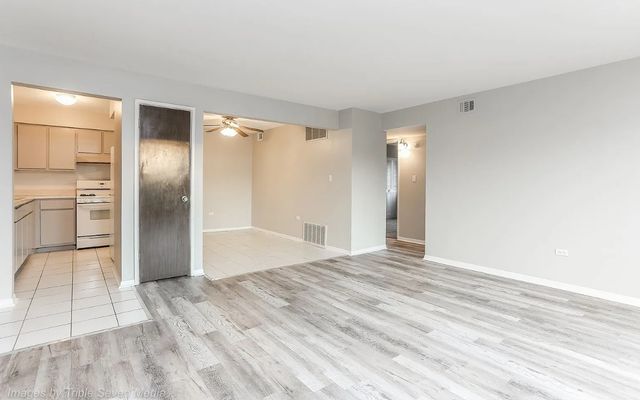 10701 S Keating Avenue 3D, Oak Lawn, IL 60453