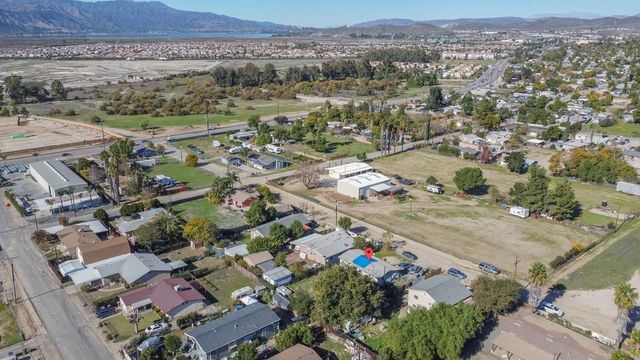 21225 Victorian, Wildomar, CA 92595