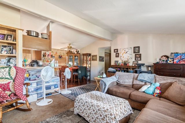 21225 Victorian, Wildomar, CA 92595