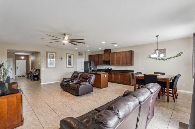 3632 CRESWICK CIRCLE, Orlando, FL 32829