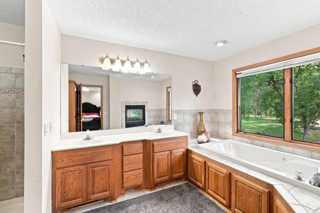14028 Furlong Trail, Hastings, MN 55033