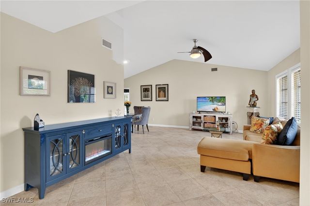 2236 Queens BLVD, Naples, FL 34112