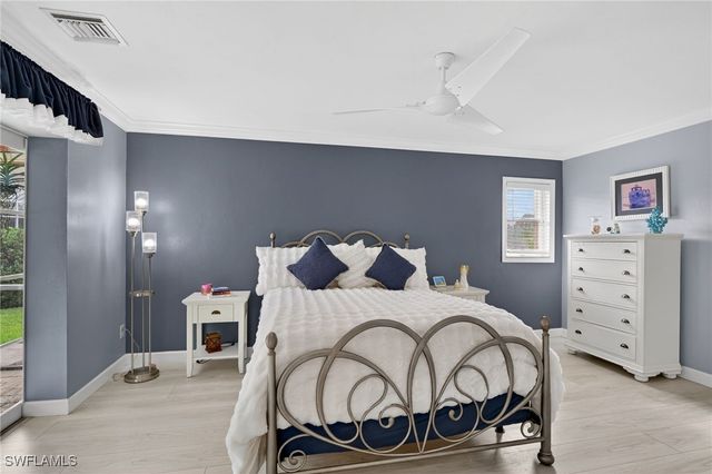 2236 Queens BLVD, Naples, FL 34112