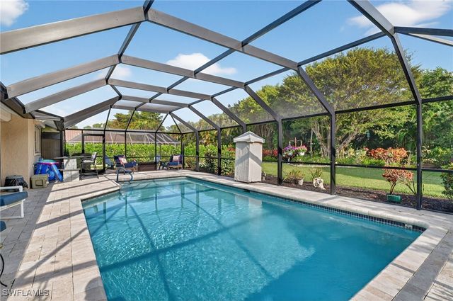 2236 Queens BLVD, Naples, FL 34112