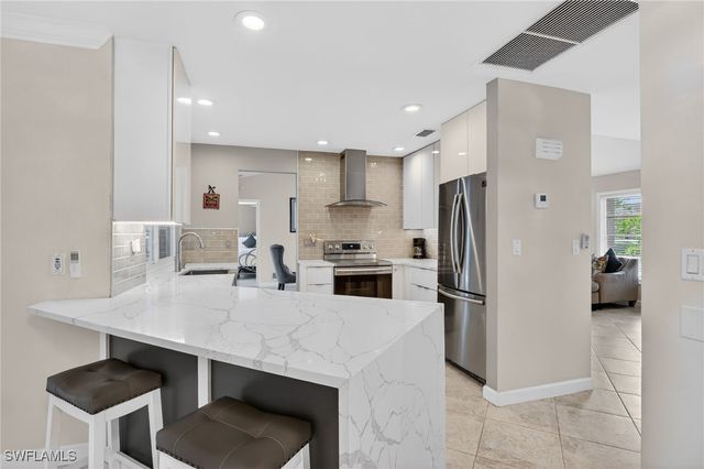 2236 Queens BLVD, Naples, FL 34112