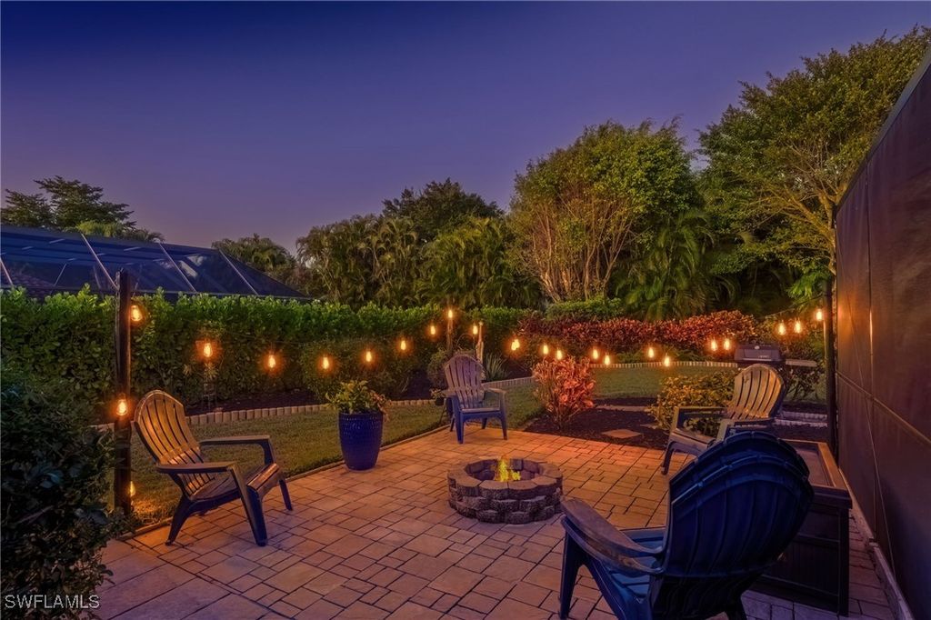 2236 Queens BLVD, Naples, FL 34112