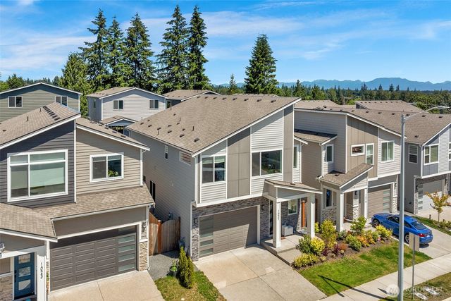 1021 169th Place SW, Lynnwood, WA 98037