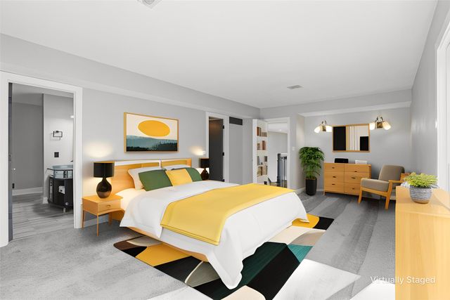 2090 SE Browns Woods Ridge, West Des Moines, IA 50265