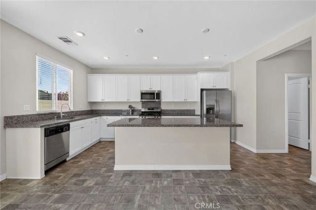1144 Coriander St, Calimesa, CA 92320