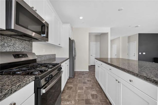1144 Coriander St, Calimesa, CA 92320