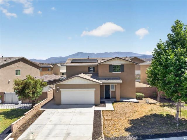 1144 Coriander St, Calimesa, CA 92320