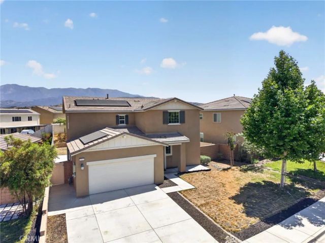1144 Coriander St, Calimesa, CA 92320