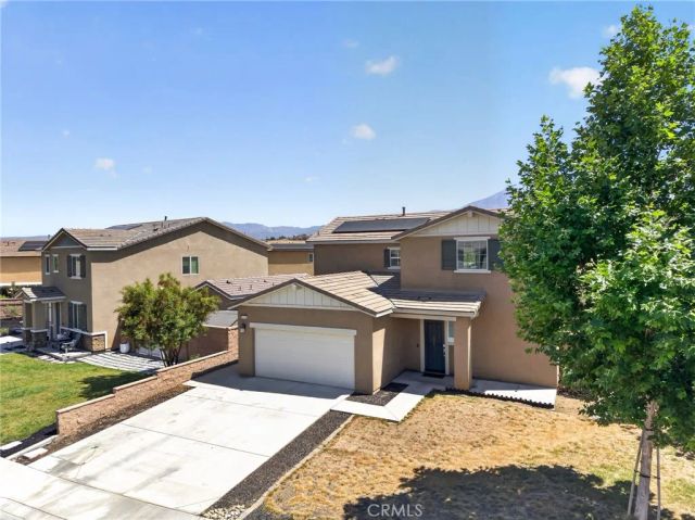 1144 Coriander St, Calimesa, CA 92320