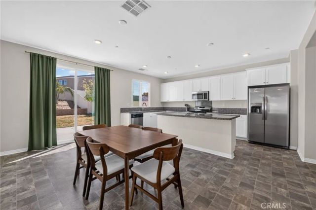 1144 Coriander St, Calimesa, CA 92320
