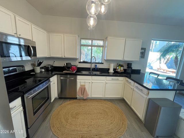 8750 E FAIRFIELD Street, Mesa, AZ 85207