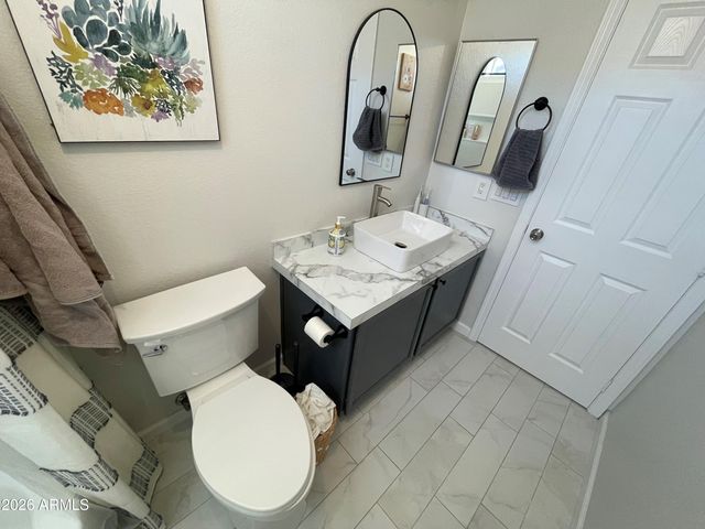 8750 E FAIRFIELD Street, Mesa, AZ 85207