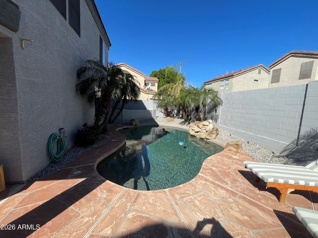 8750 E FAIRFIELD Street, Mesa, AZ 85207